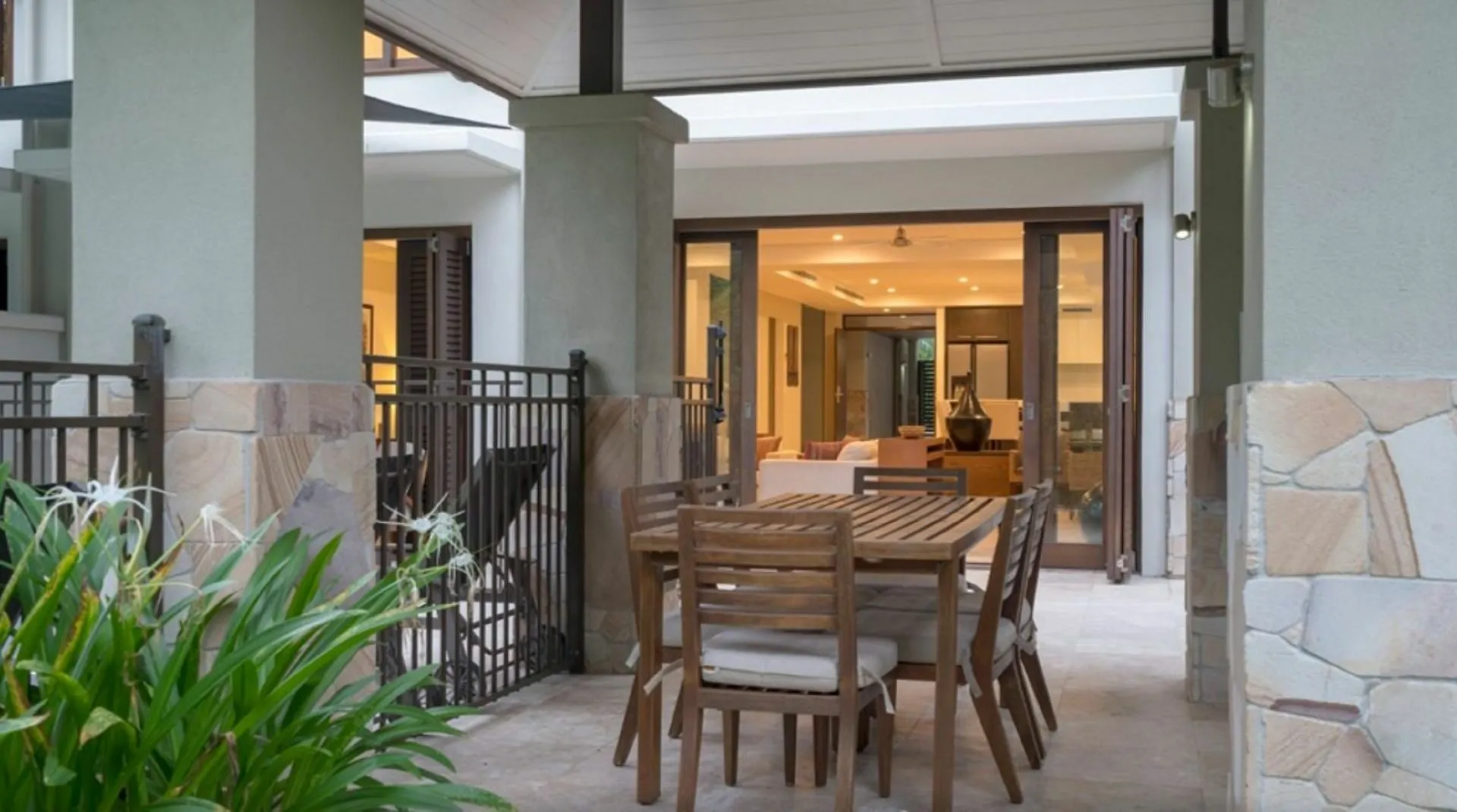 Sea Temple Port Douglas 3 Bedroom Luxury Villa